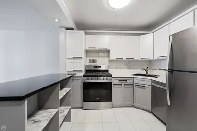 400 E Randolph Street #1812, Chicago, IL 60601 - Photo 6