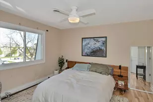 9621 S Karlov Ave, Oak Lawn, IL 60453 - Photo 10