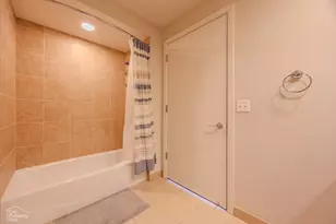 60 E Monroe St, Chicago, IL 60603 - Photo 24