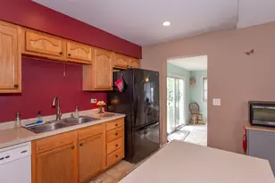 382 Keith Ave, Crystal Lake, IL 60014 - Photo 10