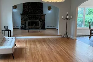 423 Winsor Dr, Antioch, IL 60002 - Photo 4