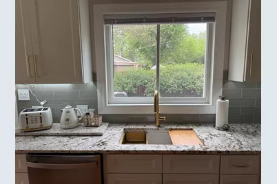 423 Winsor Drive, Antioch, IL 60002 - Photo 16