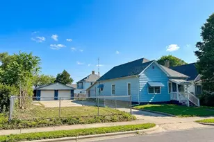 613 South St, Danville, IL 61832 - Photo 2