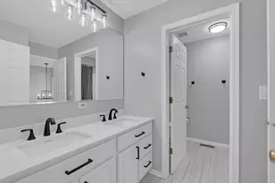 517 Heritage Ct, Saint Charles, IL 60175 - Photo 22