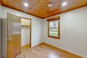 331 Fairfax Ave, Romeoville, IL 60446 - Photo 14