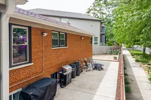 4653 N Kennicott Ave, Chicago, IL 60630 - Photo 44