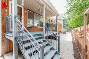 4653 N Kennicott Ave, Chicago, IL 60630 - Photo 36
