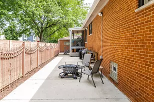 4653 N Kennicott Ave, Chicago, IL 60630 - Photo 40