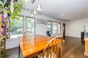 4653 N Kennicott Ave, Chicago, IL 60630 - Photo 12