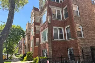 6738 S Crandon Ave, Chicago, IL 60649 - Photo 2