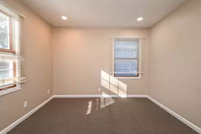 127 S Hawthorne Boulevard, Mundelein, IL 60060 - Photo 26
