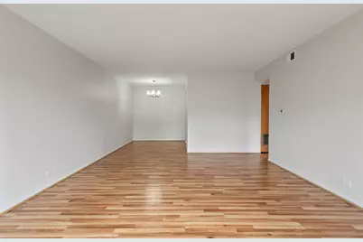 9820 S Pulaski Road #203, Oak Lawn, IL 60453 - Photo 12