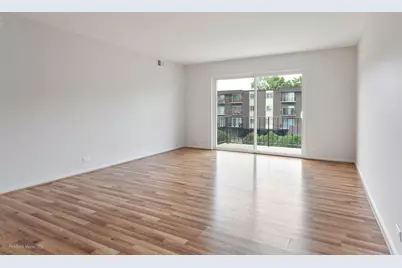 9820 S Pulaski Road #203, Oak Lawn, IL 60453 - Photo 6