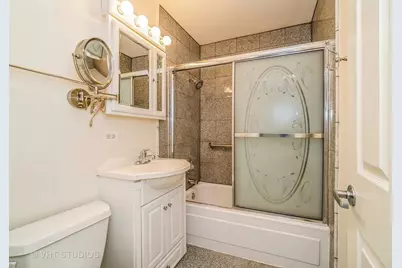 1450 Sandpebble Drive #227, Wheeling, IL 60090 - Photo 10