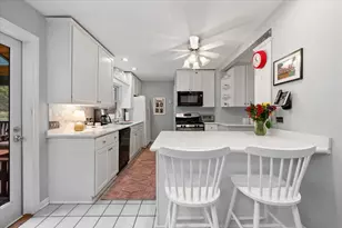 2509 Thayer St, Evanston, IL 60201 - Photo 12