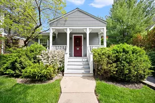 2509 Thayer St, Evanston, IL 60201 - Photo 1
