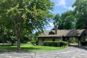 1516 S Batavia Ave, Geneva, IL 60134 - Photo 6