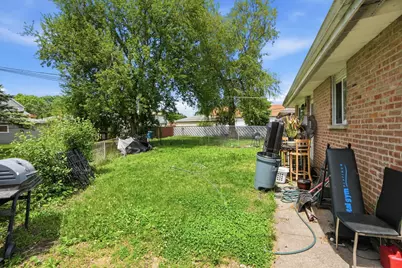 808 Mackinaw Avenue, Calumet City, IL 60409 - Photo 28