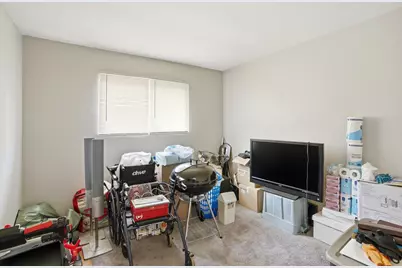 808 Mackinaw Avenue, Calumet City, IL 60409 - Photo 10