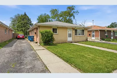 808 Mackinaw Avenue, Calumet City, IL 60409 - Photo 2