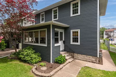 2110 15th Street A Street, Moline, IL 61265 - Photo 2