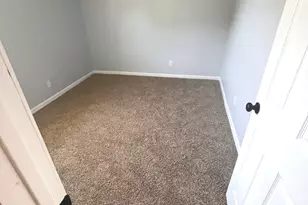 14220 Marshfield Ave, Dixmoor, IL 60426 - Photo 8