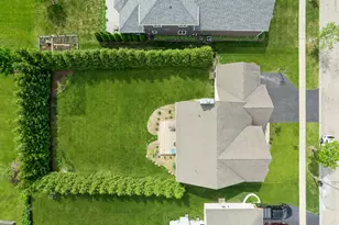 5235 Greenshire Cir, Lake in the Hills, IL 60156 - Photo 24