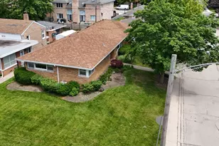 7303 N Kedvale Ave, Lincolnwood, IL 60712 - Photo 28