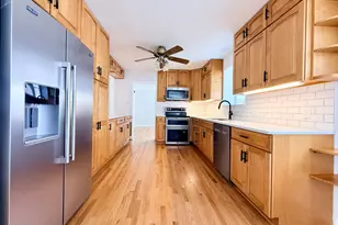 7303 N Kedvale Ave, Lincolnwood, IL 60712 - Photo 6