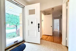 7303 N Kedvale Ave, Lincolnwood, IL 60712 - Photo 10