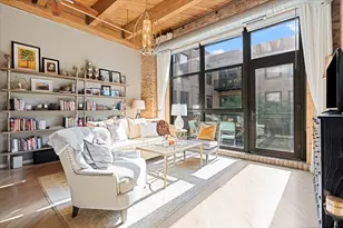 1040 W Adams St, Chicago, IL 60607 - Photo 4