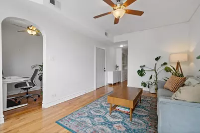 2735 N Ridgeway Avenue, Chicago, IL 60647 - Photo 4