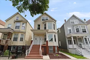 2735 N Ridgeway Ave, Chicago, IL 60647 - Photo 1
