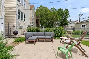 2735 N Ridgeway Ave, Chicago, IL 60647 - Photo 34