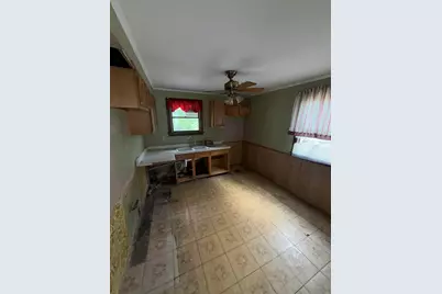 313 Nokomis Street, Park Forest, IL 60466 - Photo 2