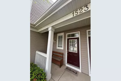 1523 Grand Drive #310-2, Dekalb, IL 60115 - Photo 2