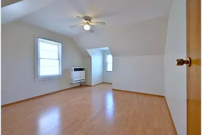 2732 N 72nd Court, Elmwood Park, IL 60707 - Photo 18