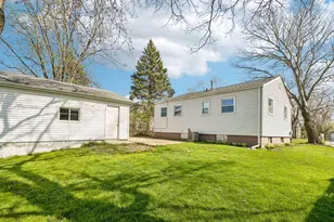 2716 Mohawk Rd, Waukegan, IL 60087 - Photo 24