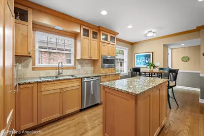 746 S Grove Avenue, Barrington, IL 60010 - Photo 12