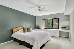 2300 Sherman Ave, Evanston, IL 60201 - Photo 12