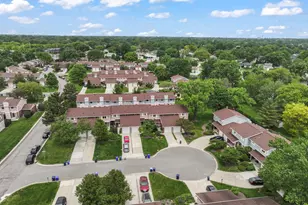 1253 Reading Ct, Wheaton, IL 60189 - Photo 28