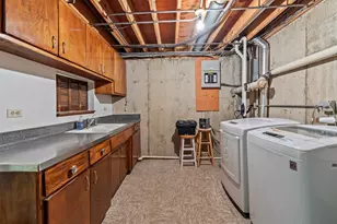 1253 Reading Ct, Wheaton, IL 60189 - Photo 36
