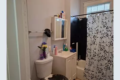 10941 S Wentworth Avenue, Chicago, IL 60628 - Photo 4