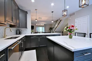 1192 S Clarence Ave, Oak Park, IL 60304 - Photo 18
