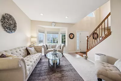 533 Rose Lane, Bartlett, IL 60103 - Photo 2