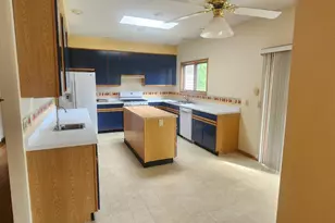 1814 Hickory Ln, Dixon, IL 61021 - Photo 16