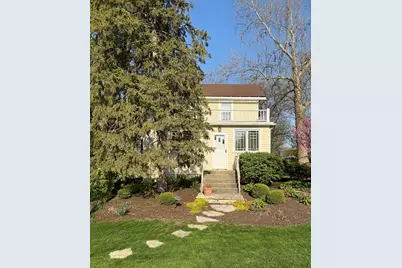 3961 Fairview Avenue, Downers Grove, IL 60515 - Photo 1