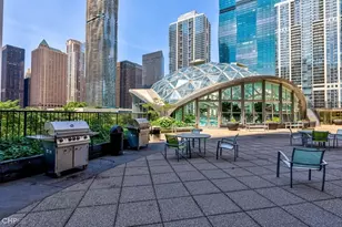 400 E Randolph St, Chicago, IL 60601 - Photo 26
