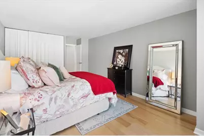 400 E Randolph Street #1518, Chicago, IL 60601 - Photo 14
