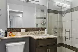 400 E Randolph St, Chicago, IL 60601 - Photo 16